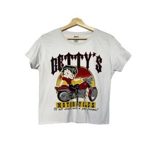 Betty Boop NWT Graphic Tee